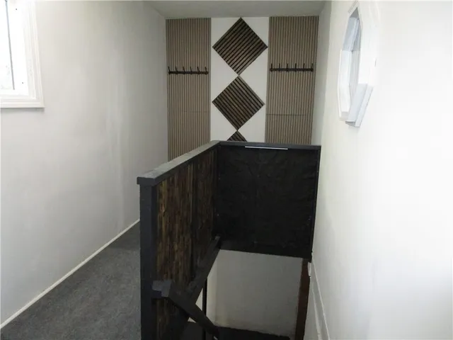 a close view of chair