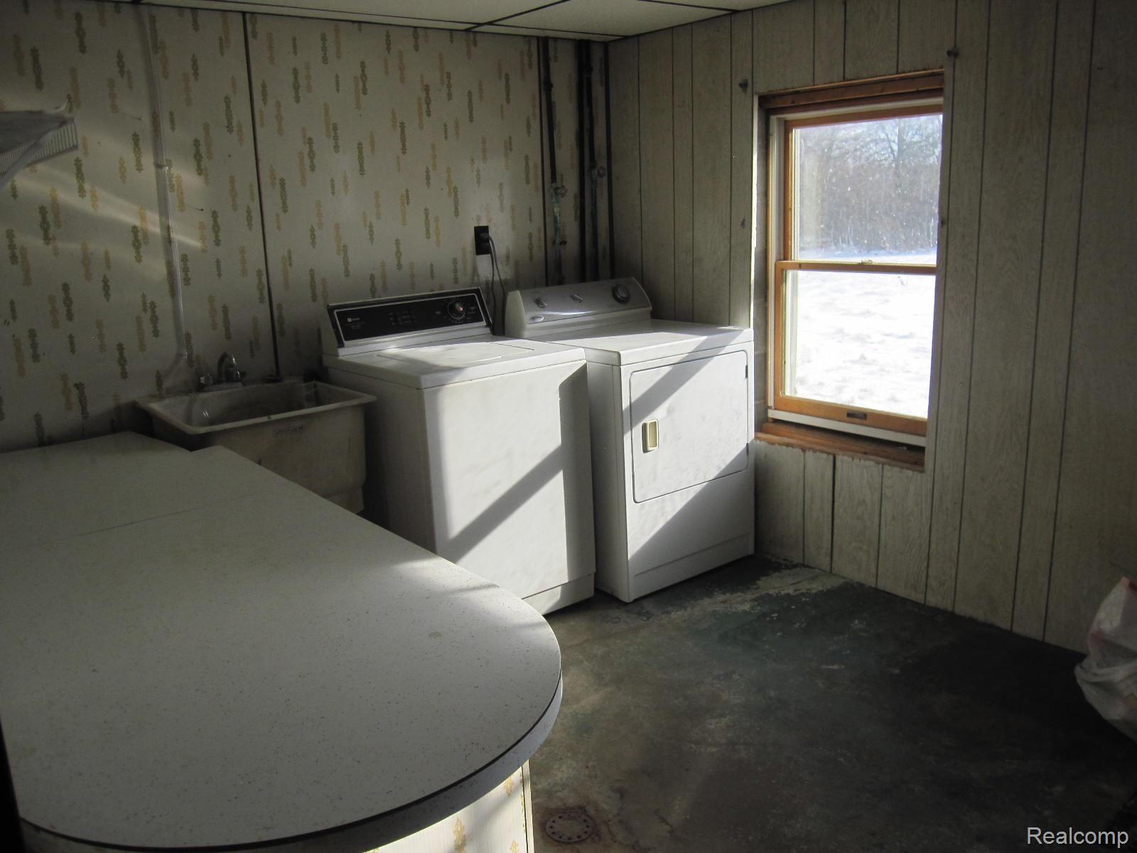 12473 Wilkes Road Yale, MI 48097 - Photo 43 of 46 IMG_4405.JPG