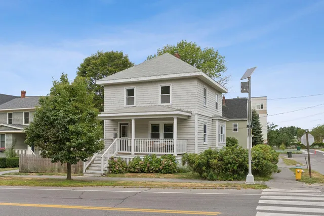 $555,000 | 83 Broadway, South Portland, ME 04106