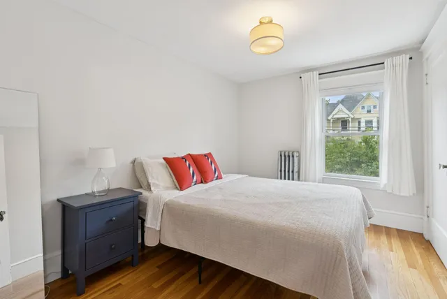 $555,000 | 83 Broadway, South Portland, ME 04106