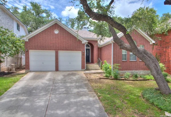 $2,250 | 9026 Brae Ridge Drive, San Antonio, TX 78249