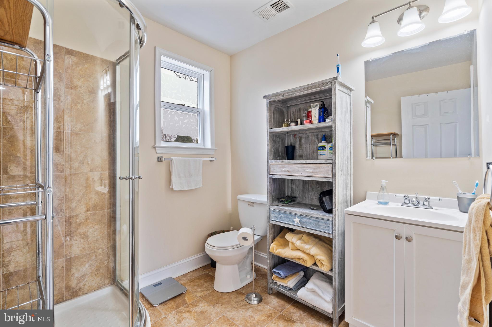 994 Upper Gulph Road Wayne, PA 19087 - Photo 15 of 24