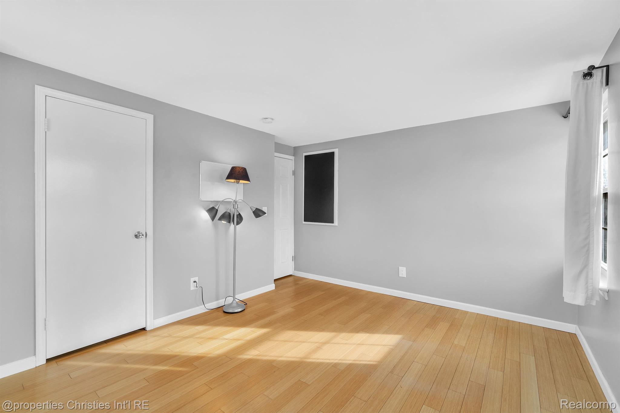 2554 Peterboro Road West Bloomfield, MI 48323 - Photo 26 of 56 Gallery Image 26