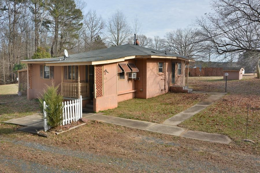 225 Riley Drive Durham, NC 27704 - Photo 4 of 27 Photo 4