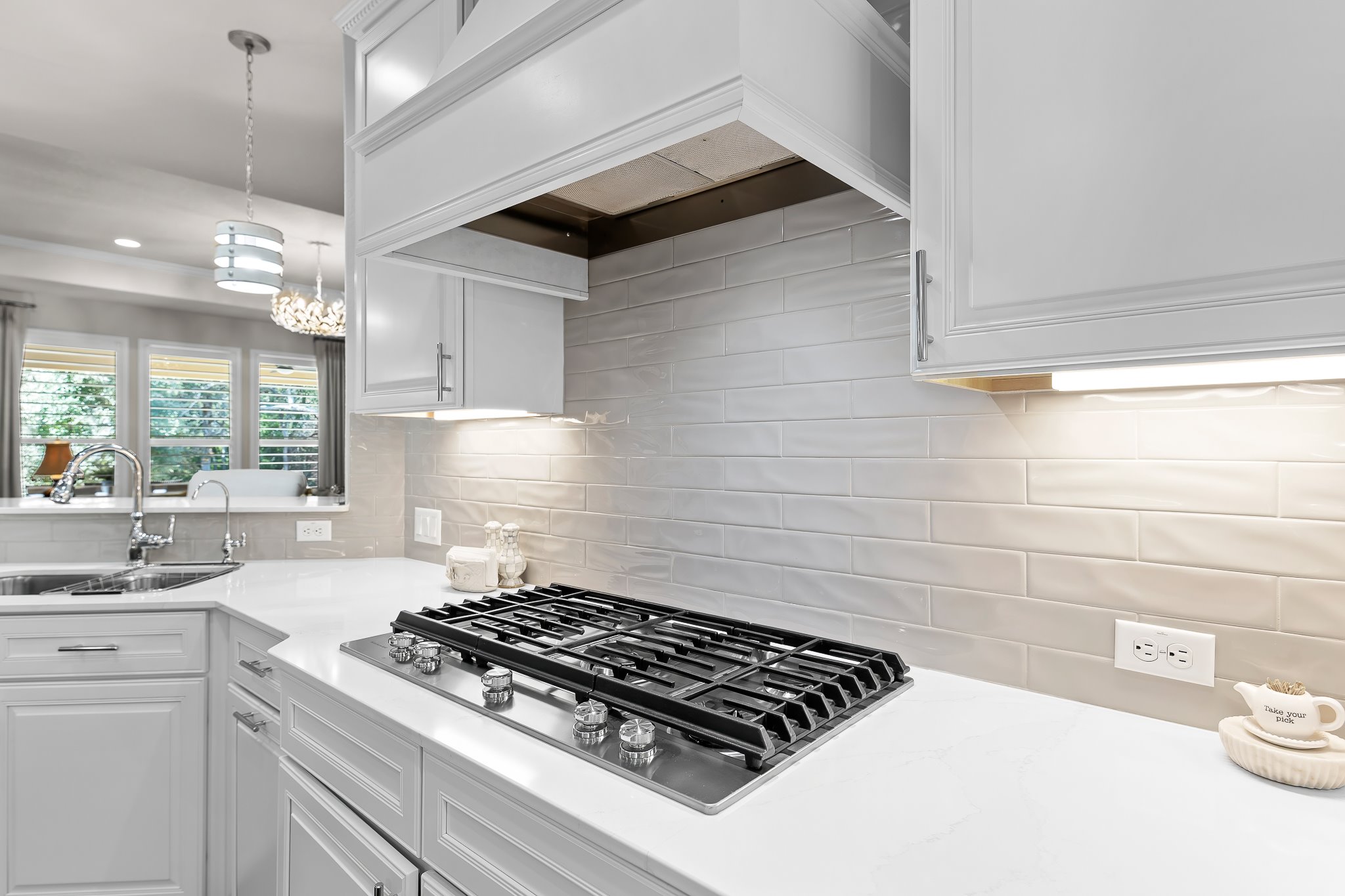 104 Marfa Cove Georgetown, TX 78633 - Photo 14 of 40 36 inch gas cooktop