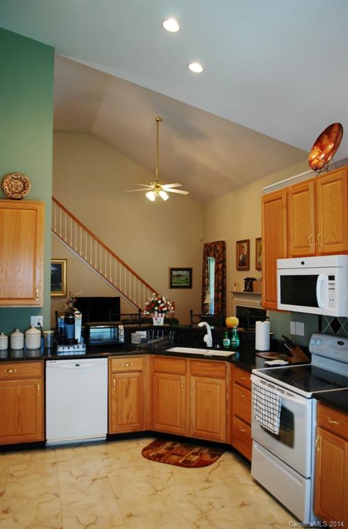15835 Lavenham Road Huntersville, NC 28078 - Photo 10 of 24 Gallery Image 10