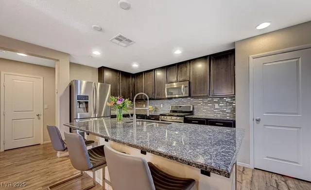 $414,900 | 3009 Camino Sereno Avenue, Henderson, NV 89044