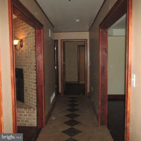 438 Wiley Road Delta, PA 17314 - Photo 10 of 23 Interior (General)
