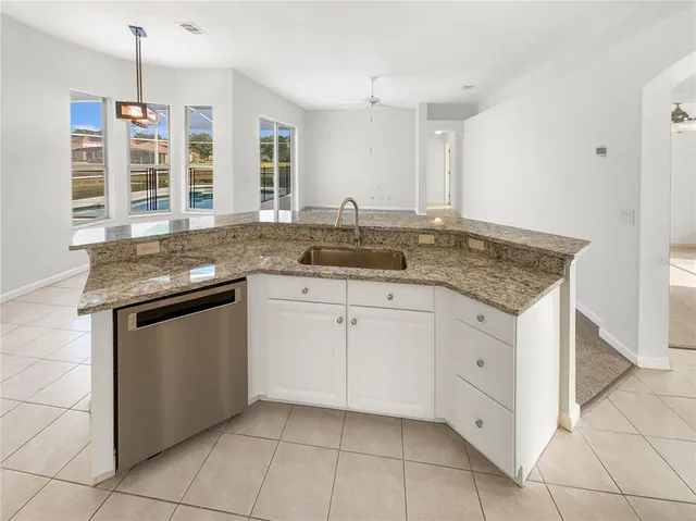 $550,000 | 725 Forestgreen Court, Orlando, FL 32828