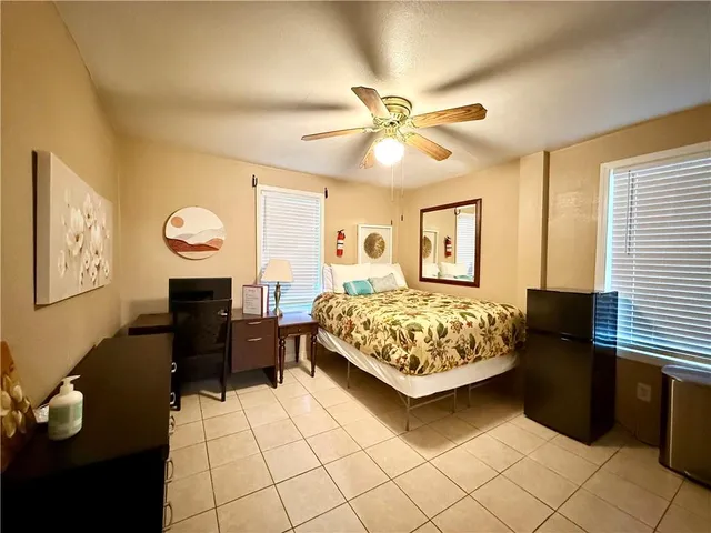 $2,400 | 728 Saybrook Circle Northwest, Lilburn, GA 30047