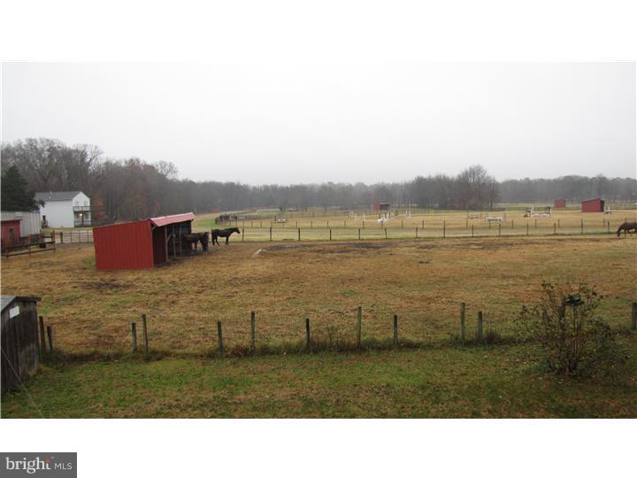 209 Magnolia Road Pemberton, NJ 08068 - Photo 14 of 16