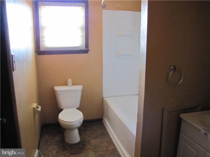 209 Magnolia Road Pemberton, NJ 08068 - Photo 7 of 16