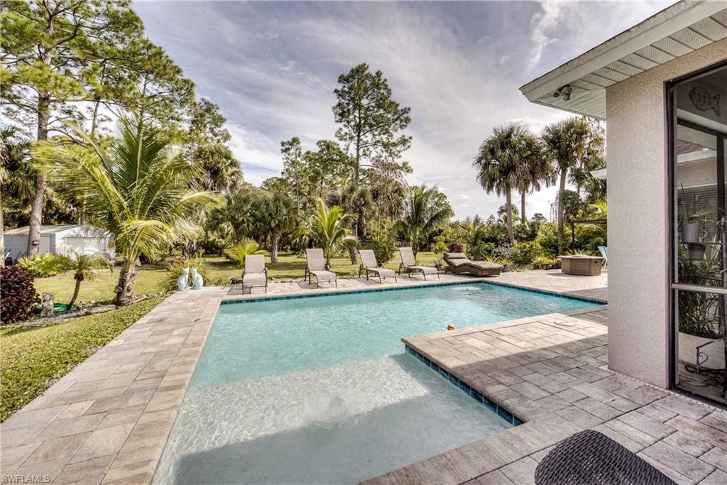 664 27th Street Southwest Naples, FL 34117 - Photo 25 of 35 Gallery Image 25