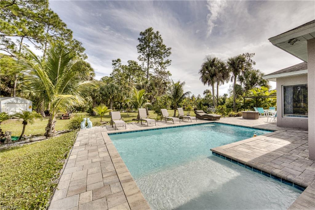 664 27th Street Southwest Naples, FL 34117 - Photo 5 of 35 Gallery Image 5