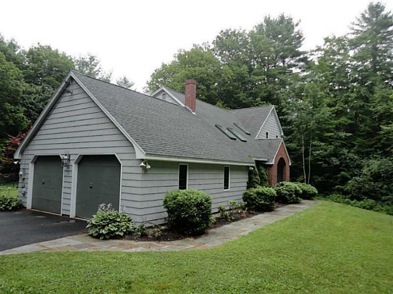 863 Methodist Road Westbrook, ME 04092 - Photo 1 of 18 Exterior Front.