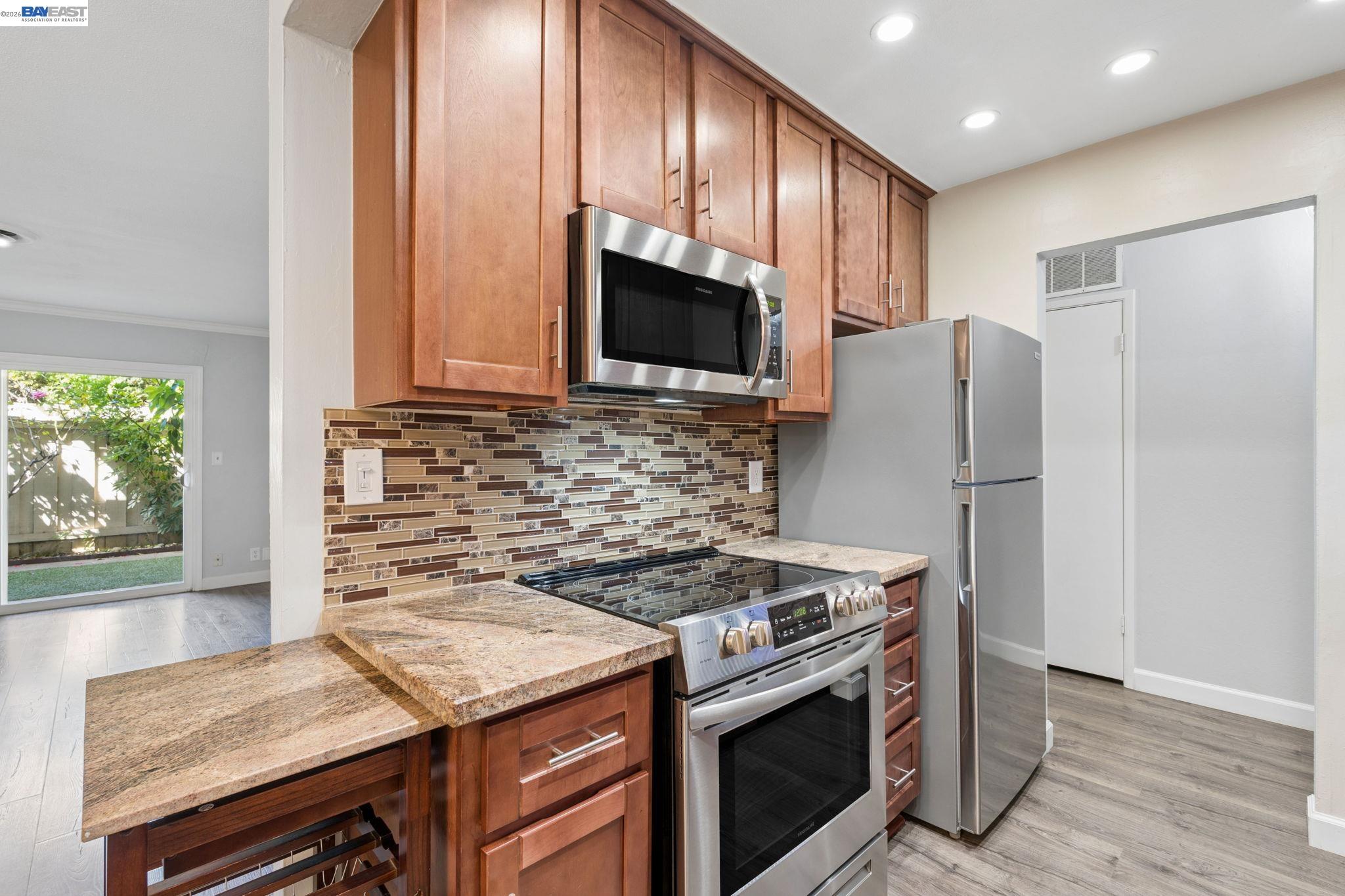2650 Jones Road, Unit 7 Walnut Creek, CA 94597 - Photo 10 of 38 Gallery Image 10