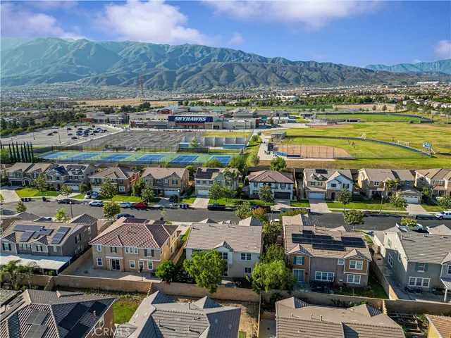 $799,900 | 15601 North Peak Lane, Fontana, CA 92336