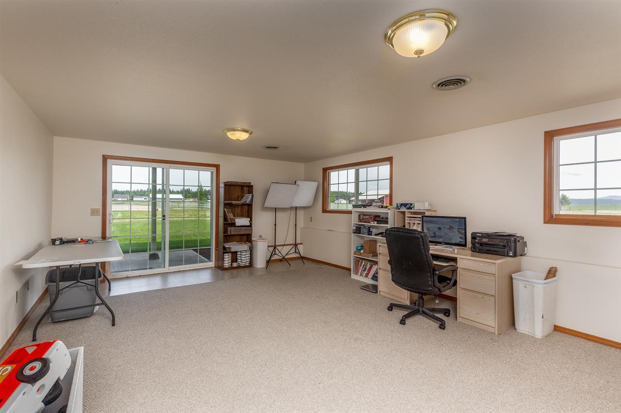 30019 North Perry Road Deer Park, WA 99006 - Photo 11 of 20 Gallery Image 11