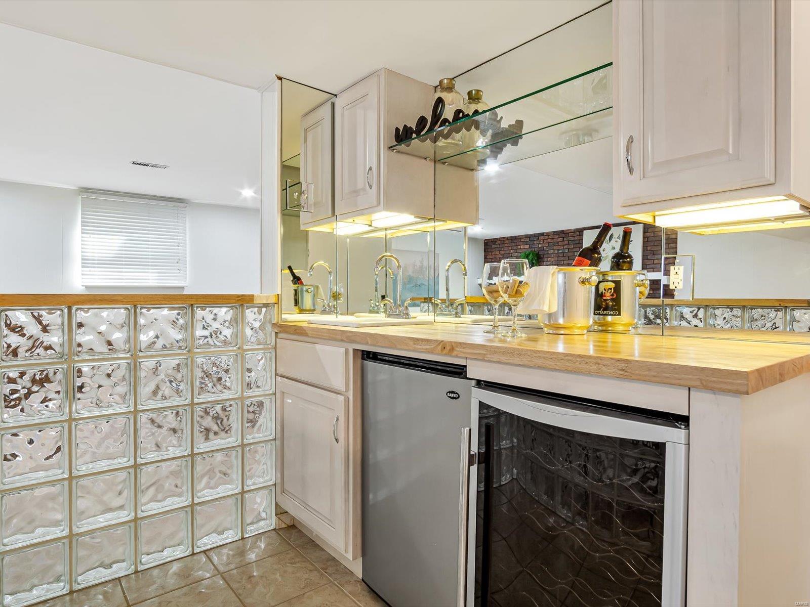 9122 Pardee Spur St. Louis, MO 63126 - Photo 36 of 44