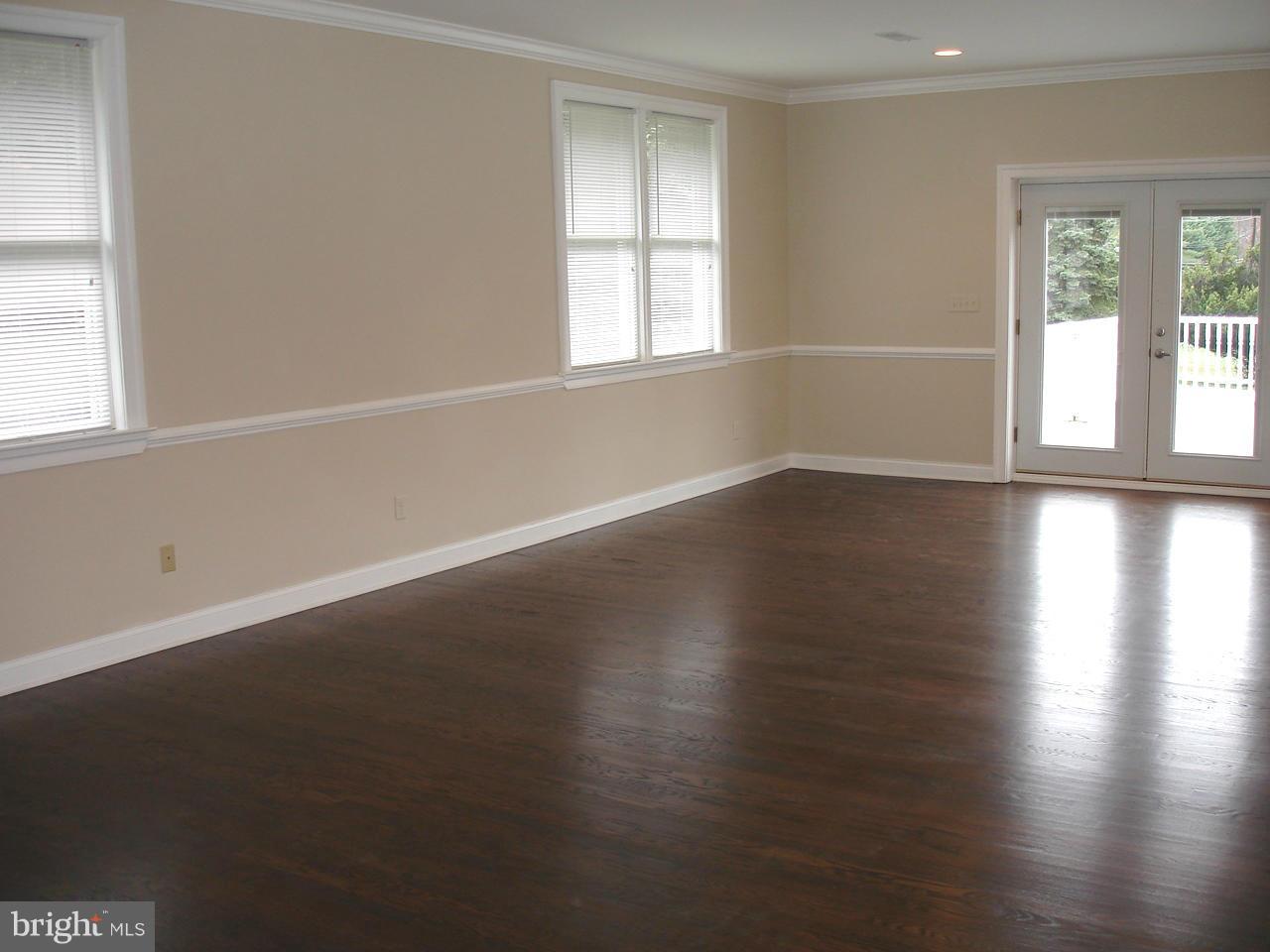 3826 Sweet Air Road Phoenix, MD 21131 - Photo 8 of 30 GREAT ROOM OFF KITCHEN CONNECTS TO OUTSIDE PORCH