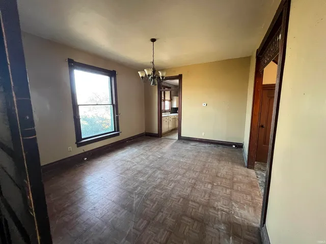 $57,900 | 495 Manchester Avenue, Wabash, IN 46992