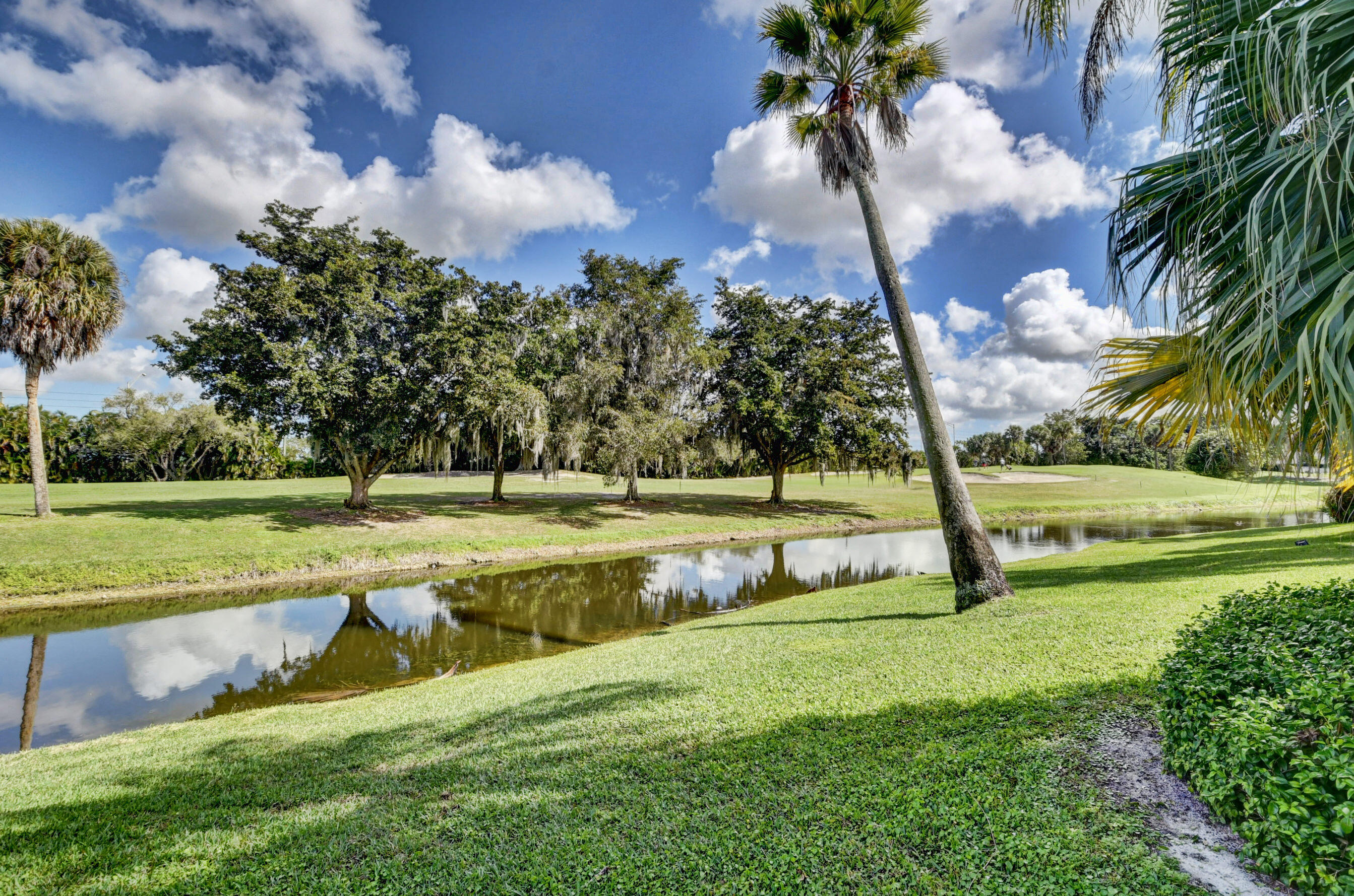 10119 Camelback Lane Boca Raton, FL 33498 - Photo 38 of 54 DSC_4259_60_61_62_63