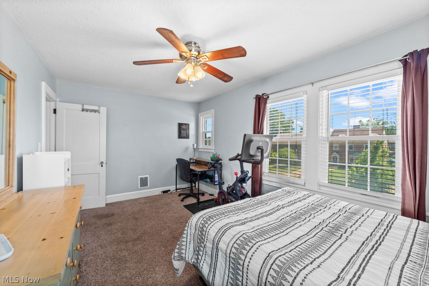 1480 Bunts Road Lakewood, OH 44107 - Photo 20 of 24