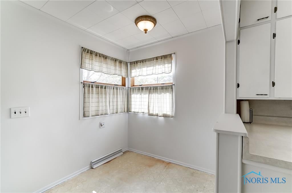 1957 Loxley Road Toledo, OH 43613 - Photo 16 of 39 Gallery Image 16