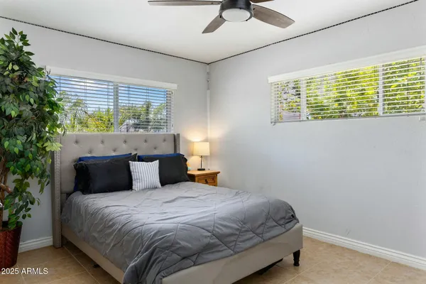 $855,000 | 5320 East Thomas Road, Phoenix, AZ 85018