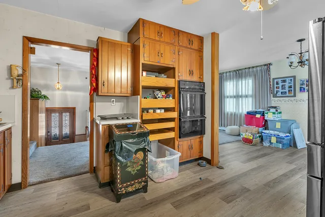 $200,000 | 900 West Wabash Avenue, Logansport, IN 46947