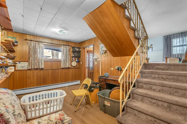 $200,000 | 900 West Wabash Avenue, Logansport, IN 46947