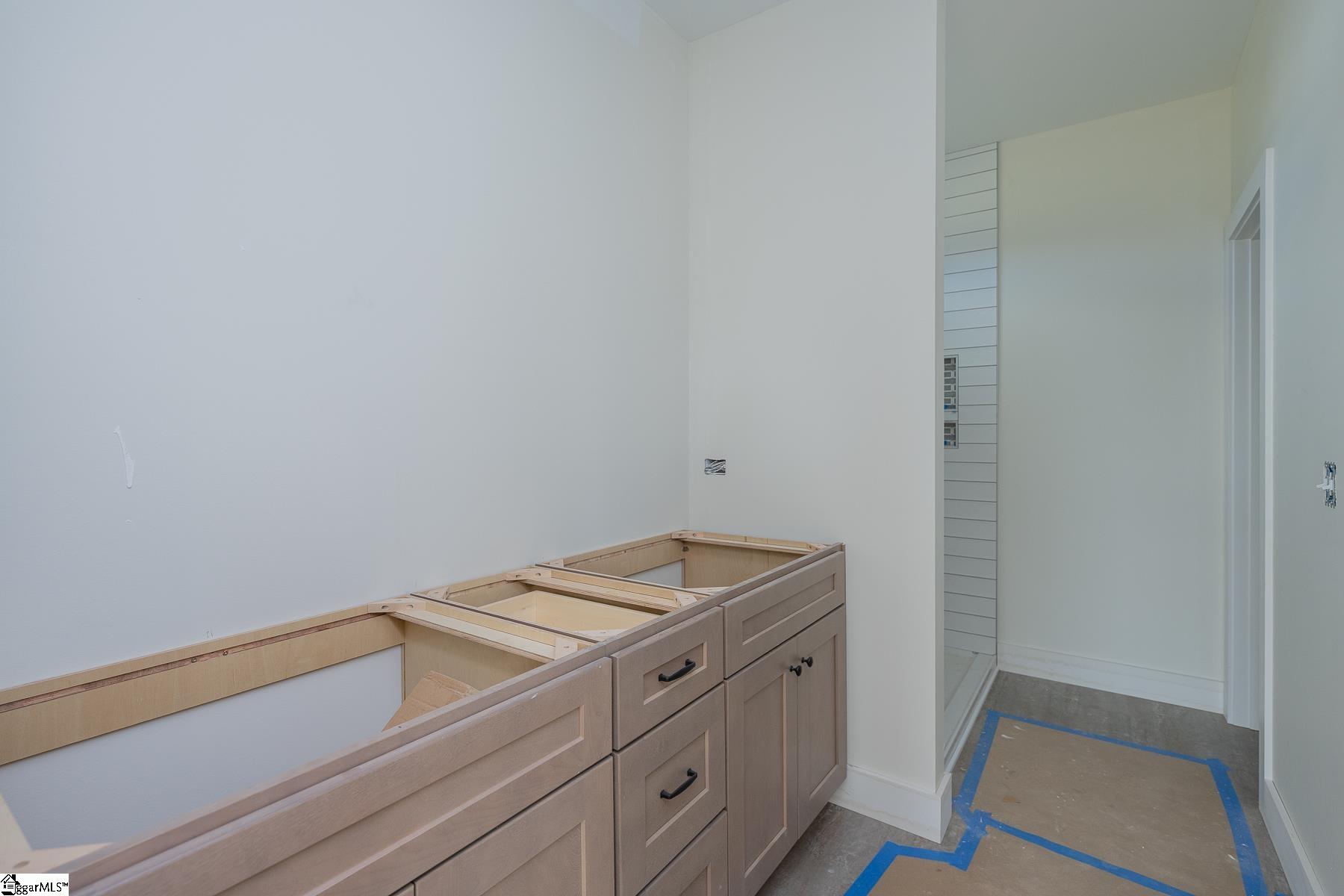 521 Hillview Knoll Lane Greer, SC 29651 - Photo 15 of 34