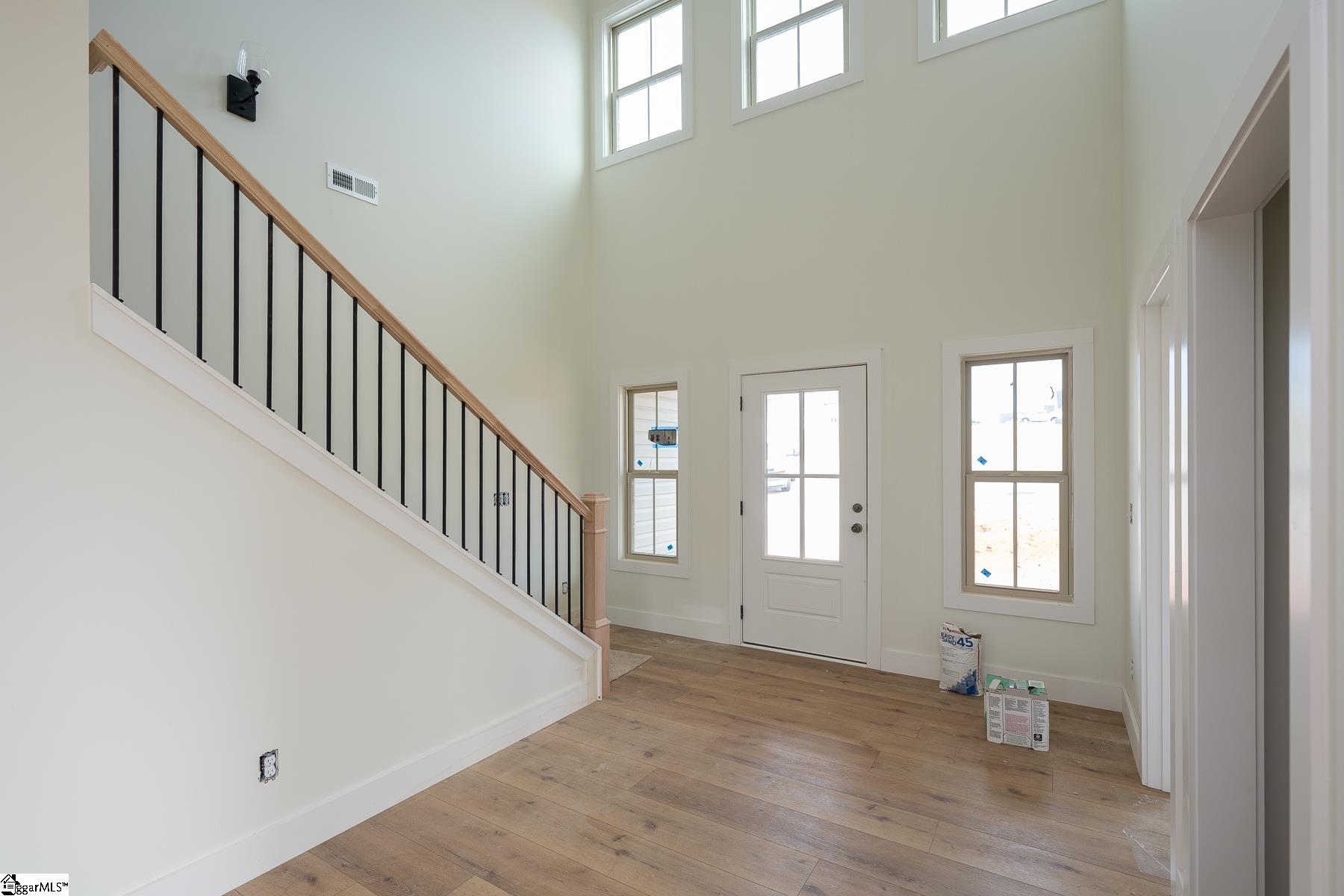 521 Hillview Knoll Lane Greer, SC 29651 - Photo 2 of 34