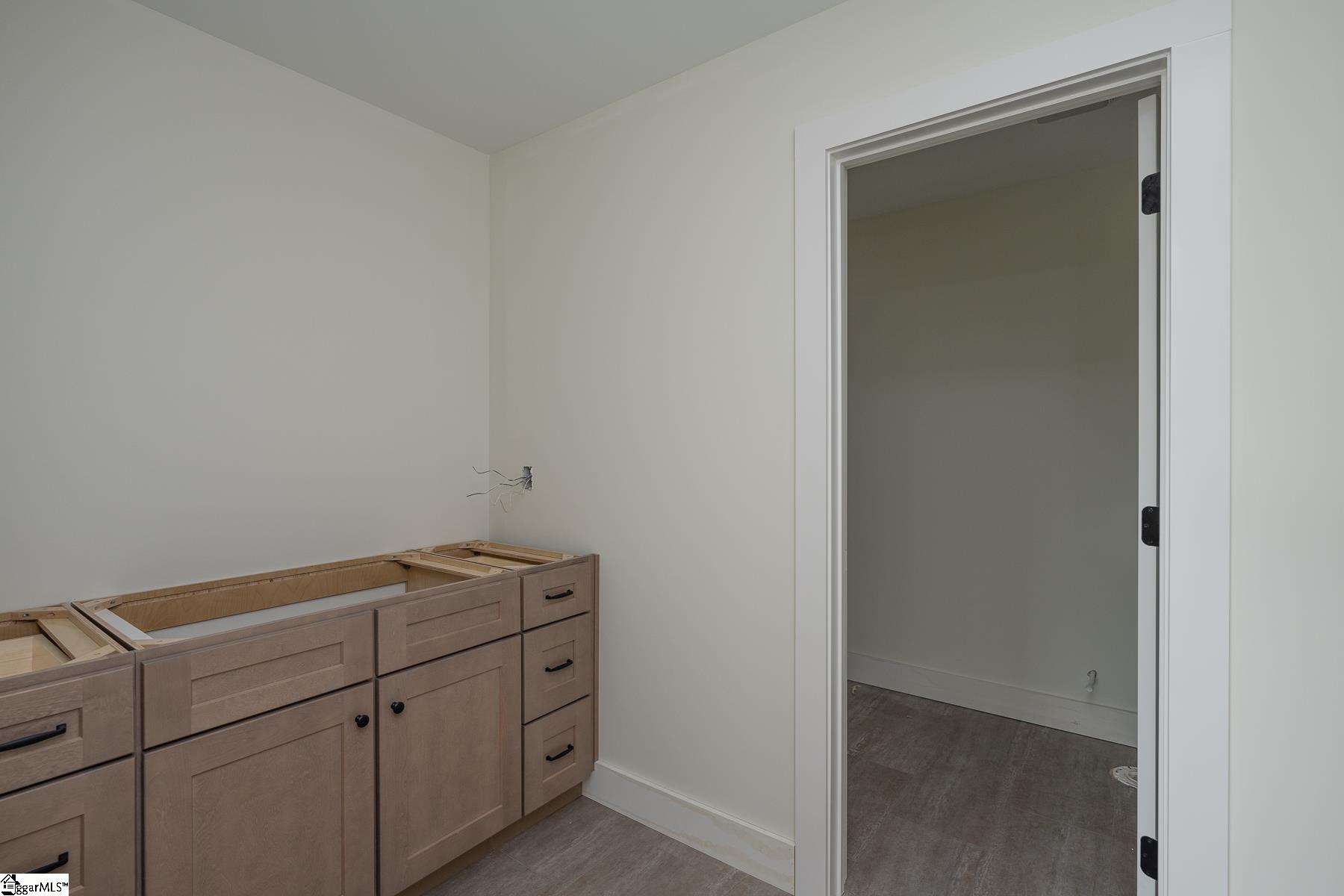 521 Hillview Knoll Lane Greer, SC 29651 - Photo 23 of 34