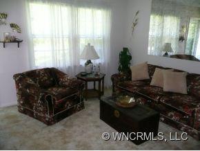 27 Rash Road Asheville, NC 28806 - Photo 6 of 11 Gallery Image 6