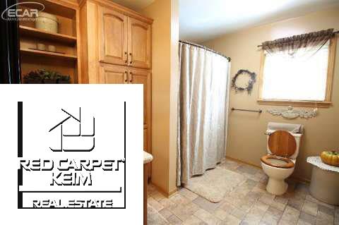 2792 Carpenter Road Lapeer, MI 48446 - Photo 8 of 20 20449727-7.JPG