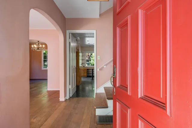 a view of entryway with front door