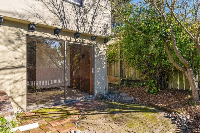 $799,000 | 111 Fairlawn Drive, Berkeley, CA 94708