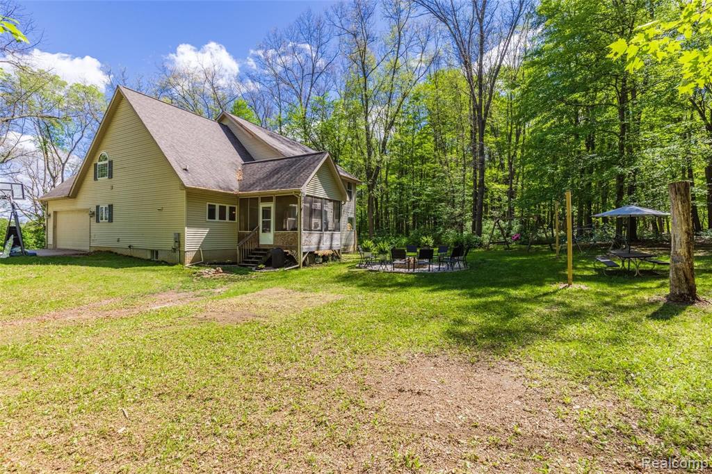 2516 East Sutton Road Metamora, MI 48455 - Photo 38 of 50