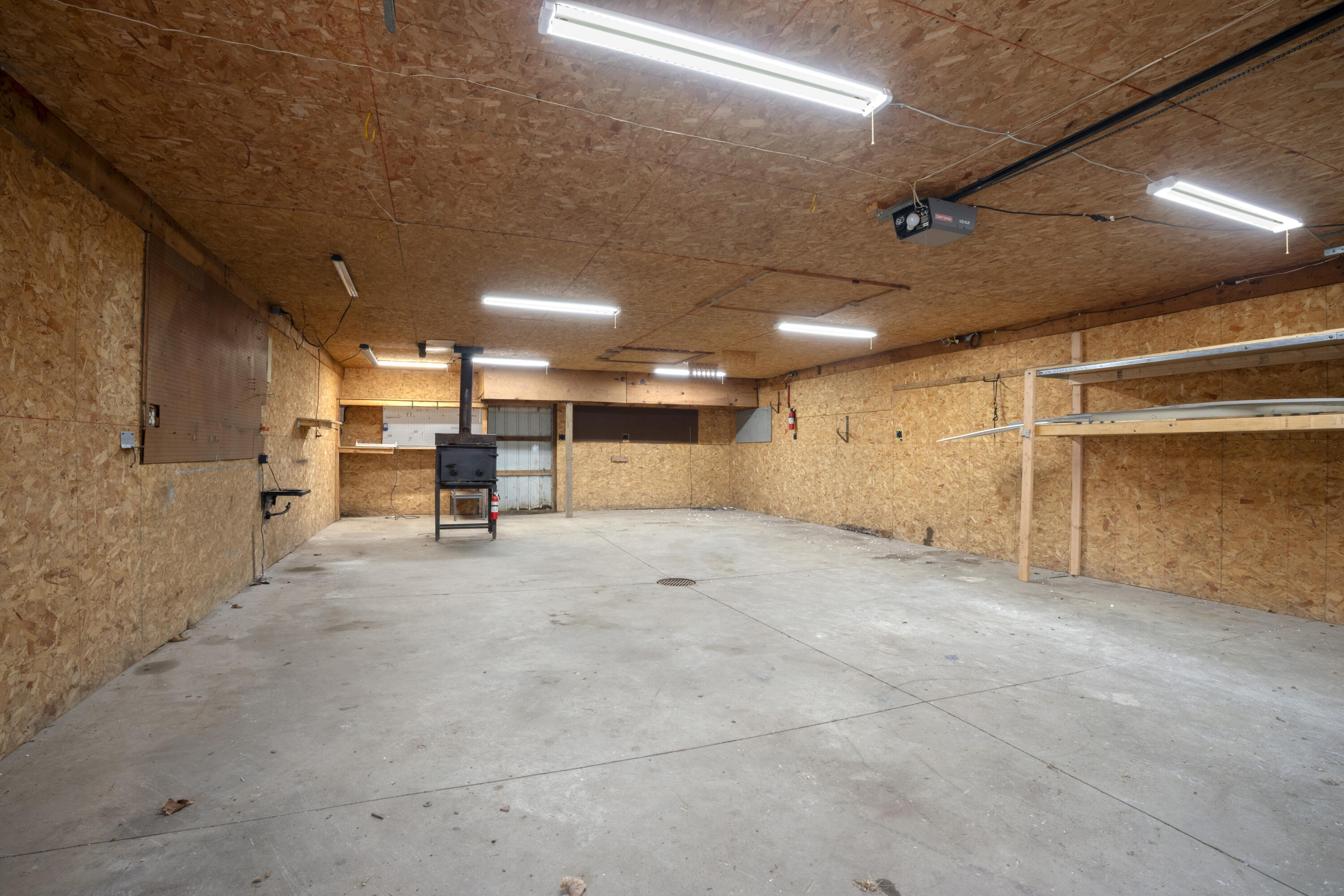 10121 South Sprinkle Road Vicksburg, MI 49097 - Photo 22 of 25 10121PoleBarn2