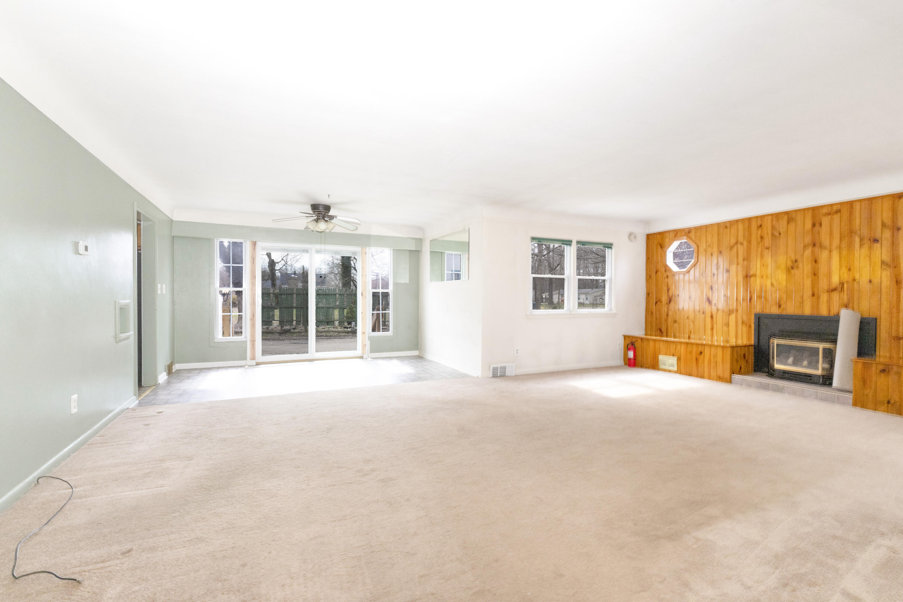 10121 South Sprinkle Road Vicksburg, MI 49097 - Photo 5 of 25 10121LR1