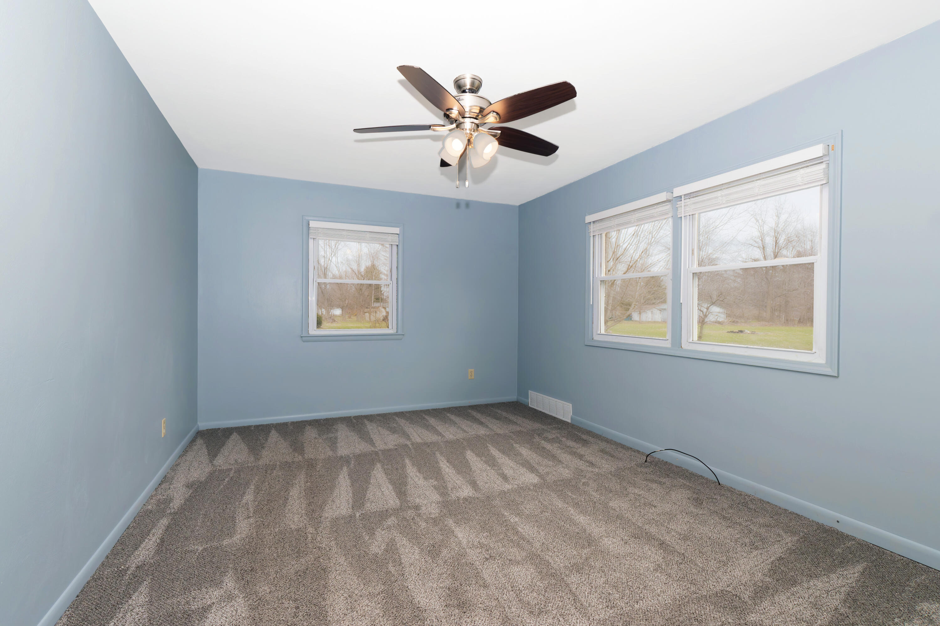 10121 South Sprinkle Road Vicksburg, MI 49097 - Photo 8 of 25 10121Bed11
