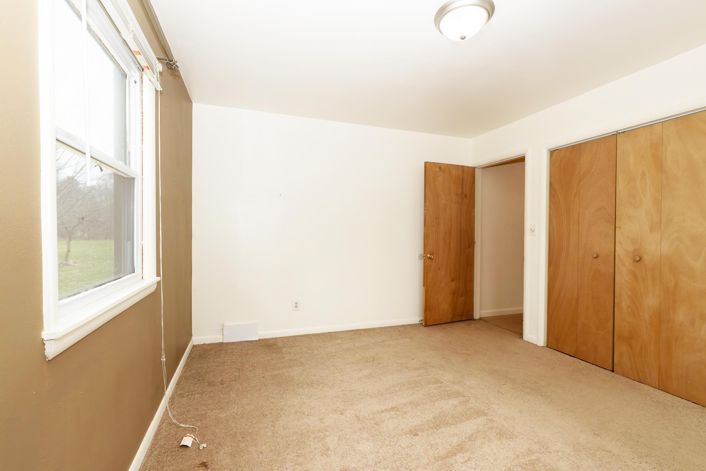 10121 South Sprinkle Road Vicksburg, MI 49097 - Photo 10 of 25 10121Bed22