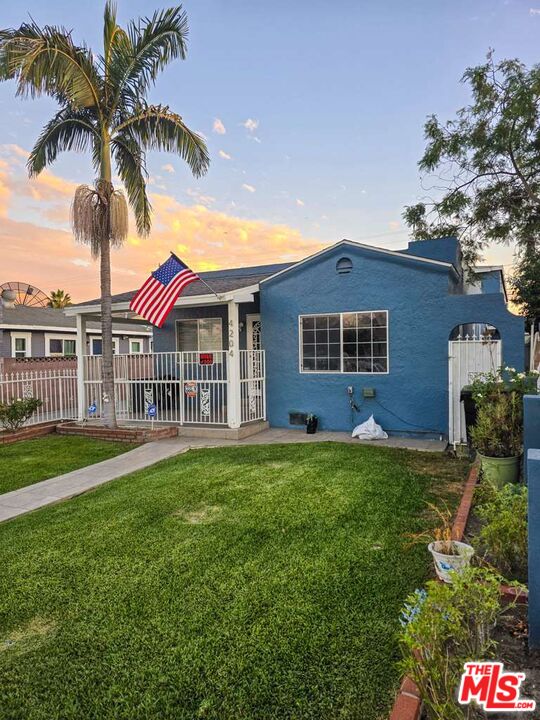 4204 East 53rd Street, Unit C Maywood, CA 90270 - Photo 2 of 2