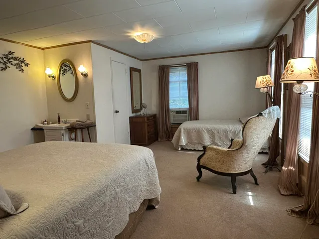 $425,000 | 25 Grove Street, Brandon, VT 05733