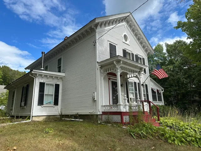 $425,000 | 25 Grove Street, Brandon, VT 05733