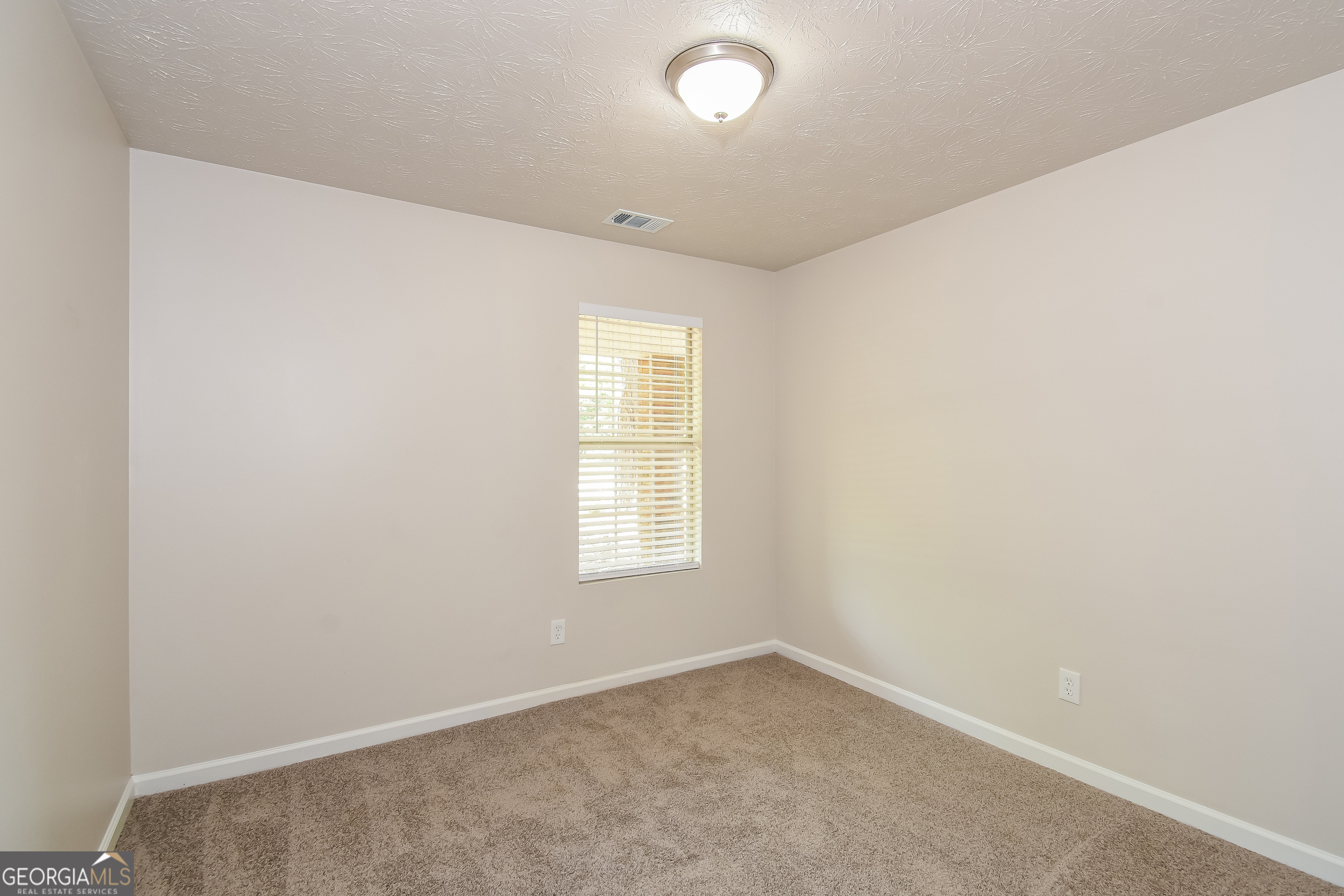 10311 Commons Crossing Jonesboro, GA 30238 - Photo 13 of 16