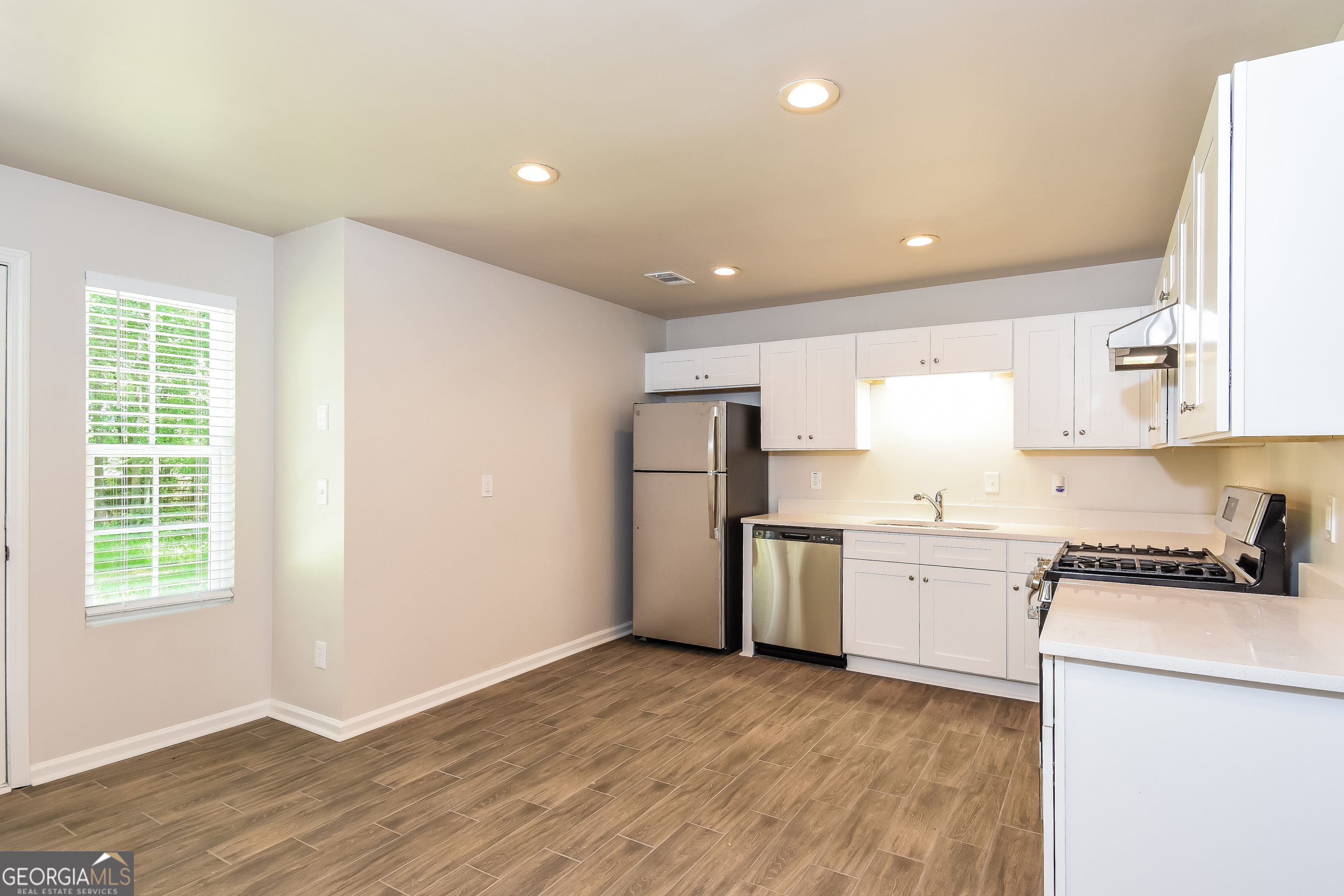 10311 Commons Crossing Jonesboro, GA 30238 - Photo 6 of 16