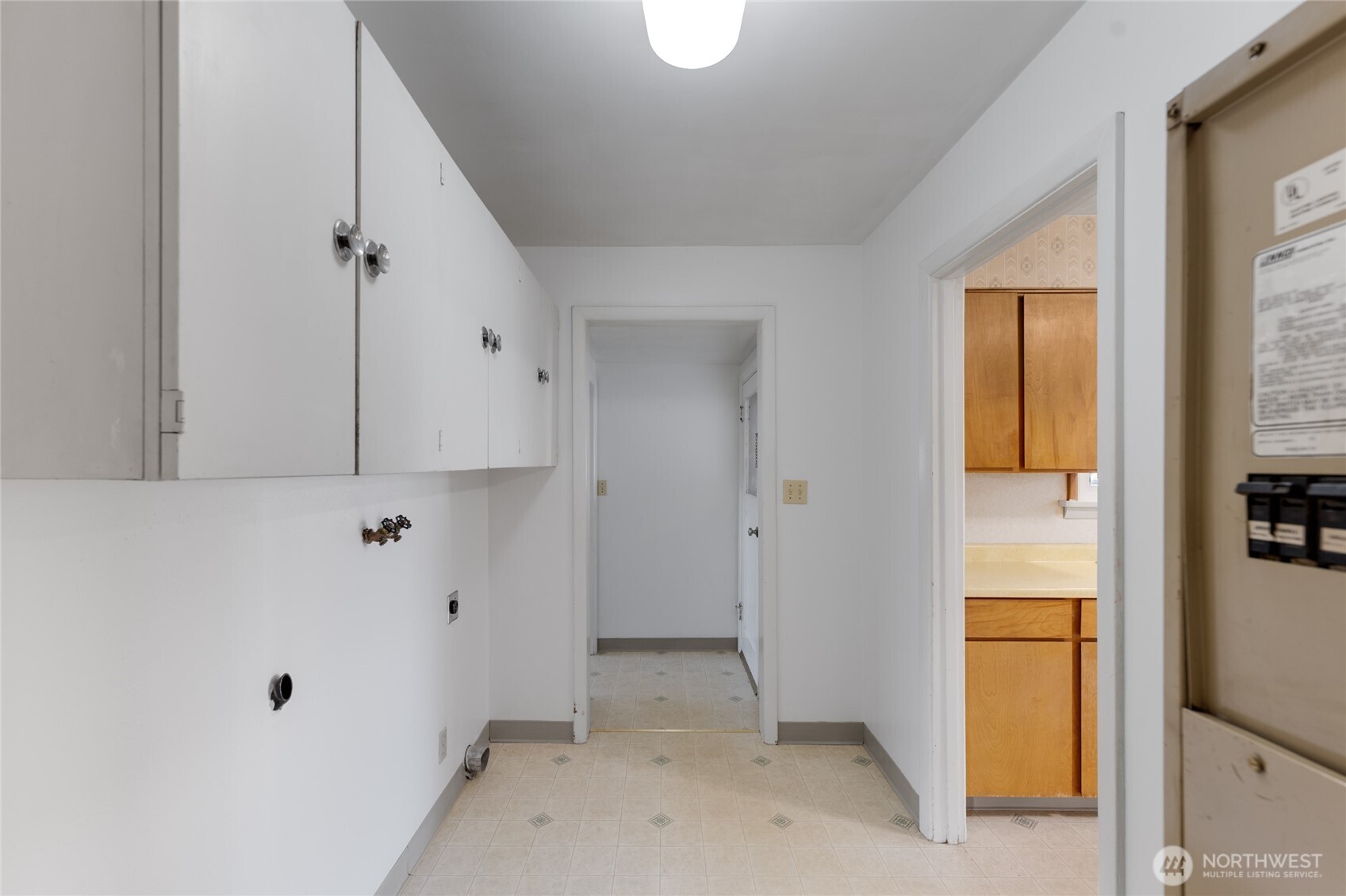 2737 Louisiana Street Longview, WA 98632 - Photo 17 of 34