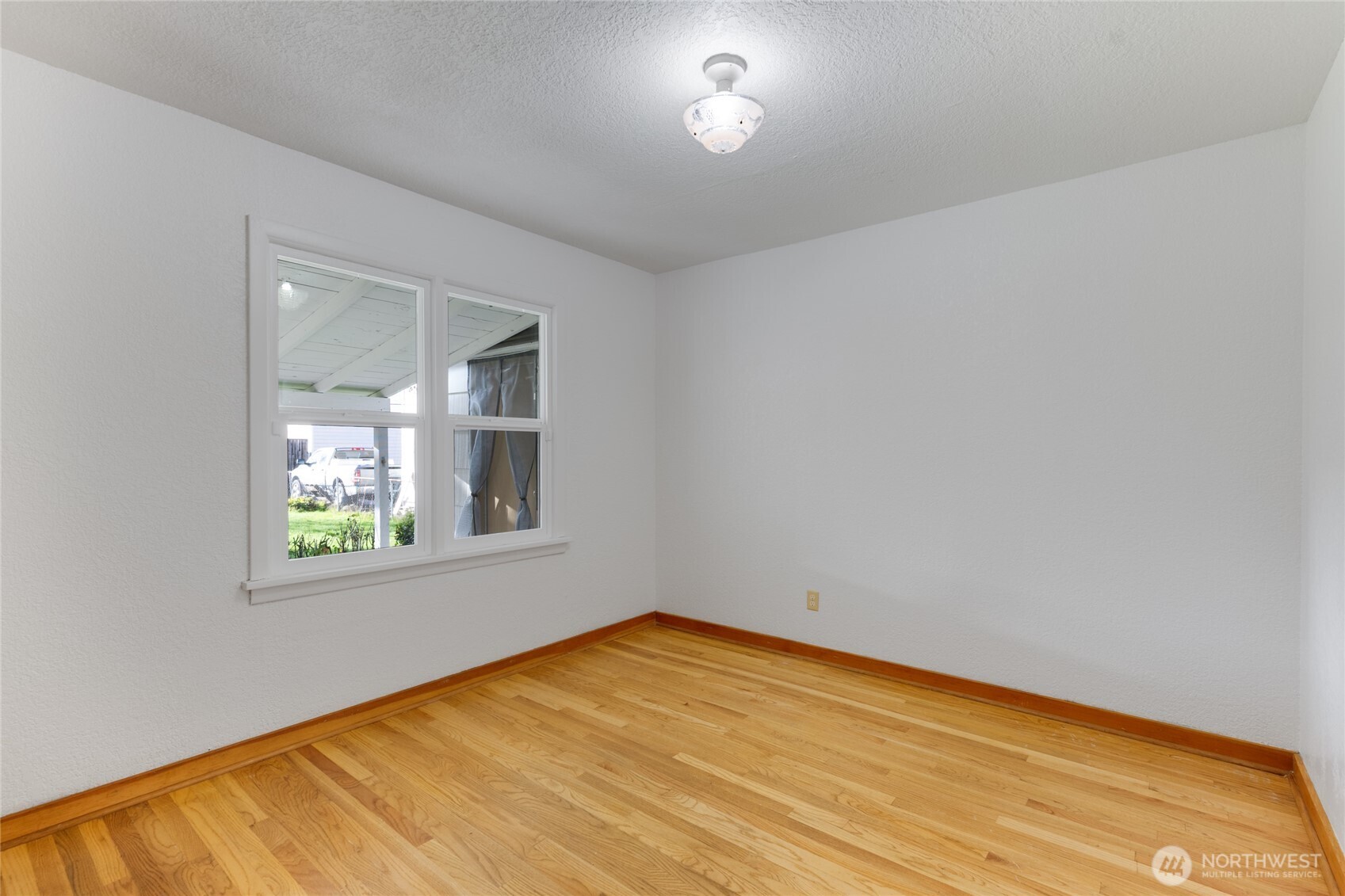 2737 Louisiana Street Longview, WA 98632 - Photo 23 of 34